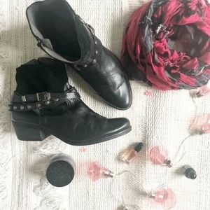 Zanna Spain Ankle Boots size 12